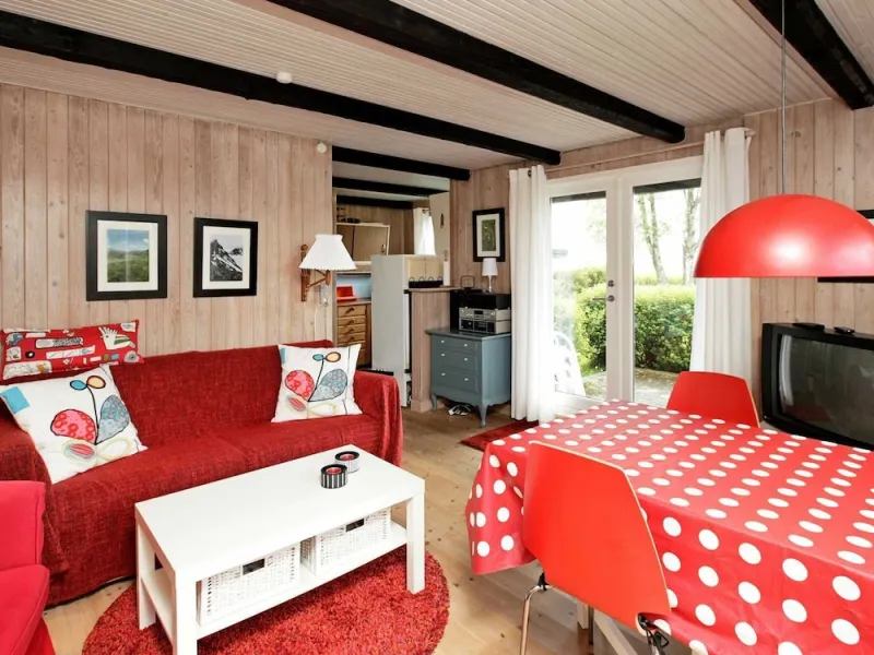 Billede 8 af Cushy Holiday Home in Otterup near Sea
