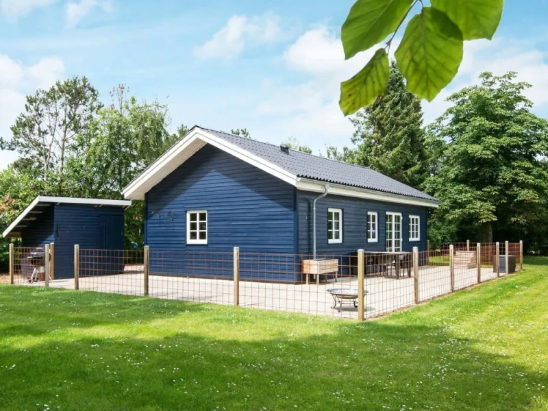 Billede 2 af Tranquil Cottage Near Kvie Lake-by Traum