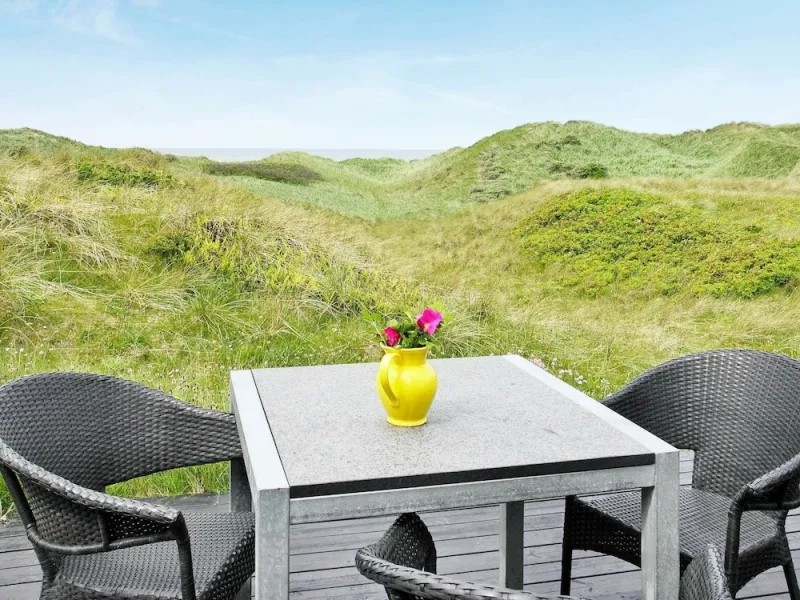 Billede 8 af Serene Holiday Home in Løkken near Sea