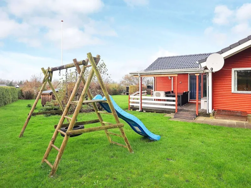 Billede 8 af Fabulous Holiday Home in Vinderup near Sea