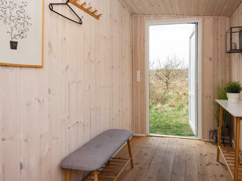 Billede 6 af Simplistic Holiday Home in Oksbøl near Sea