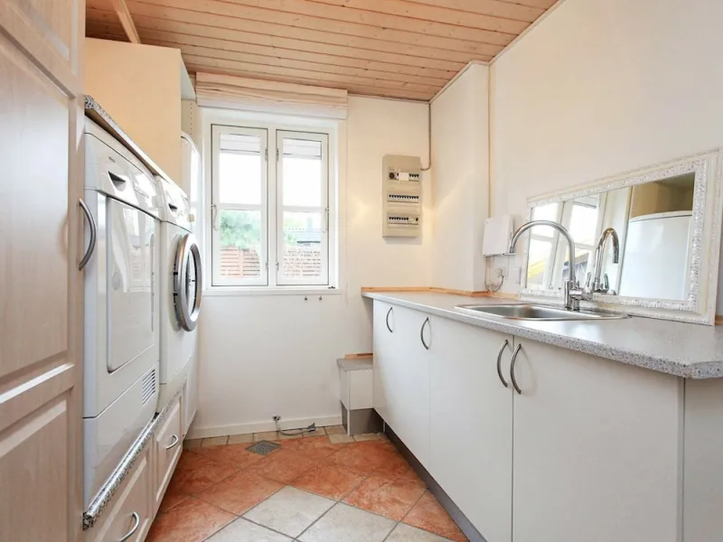 Billede 6 af 6 Person Holiday Home in Slagelse-by Traum