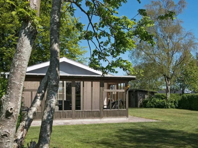 Relaxing Holiday Home in Hejls near Coast