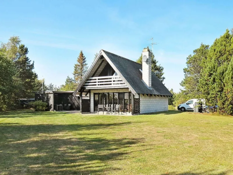 Billede 4 af Classic Holiday Home in Hals near Sea