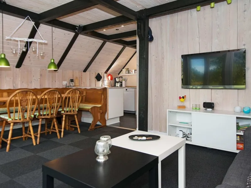 Billede 2 af Tranquil Thatched Cottage on Romo-by Traum