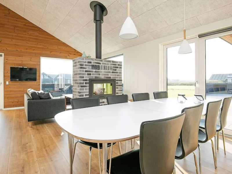 Billede 9 af 12 Person Holiday Home in Lokken-by Traum