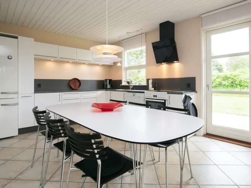 Billede 3 af 8 Person Holiday Home in Hjorring