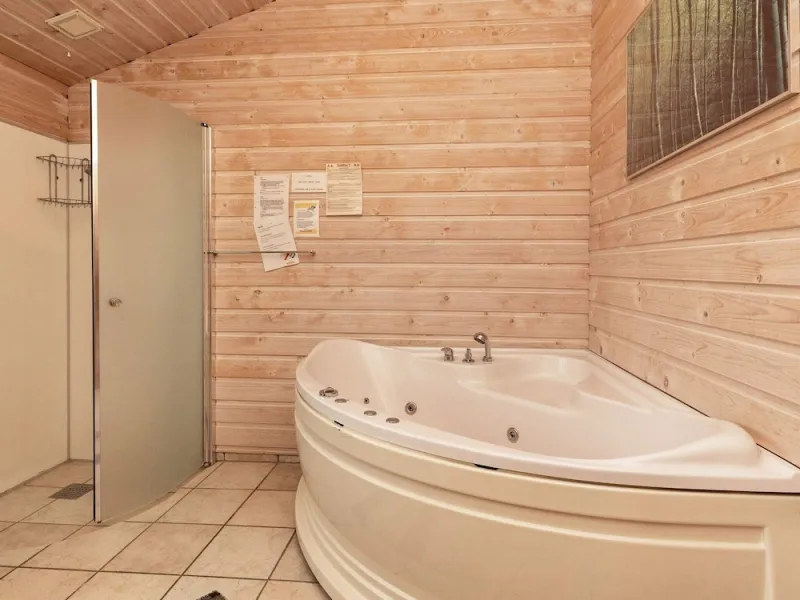 Billede 2 af 10 Person Holiday Home in Thisted-by Traum