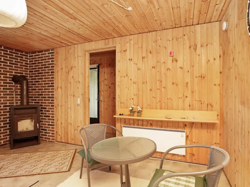 Billede 9 af Charming Holiday Home in Blåvand with Hot Tub
