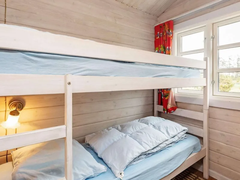 Billede 8 af 4 Person Holiday Home in Lokken