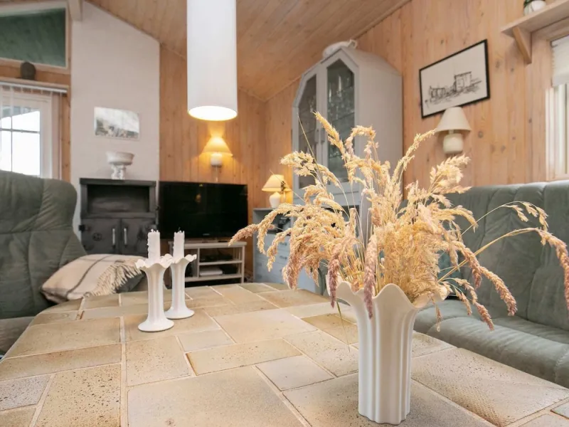 Billede 8 af Simplistic Holiday Home in Blokhus near Sea
