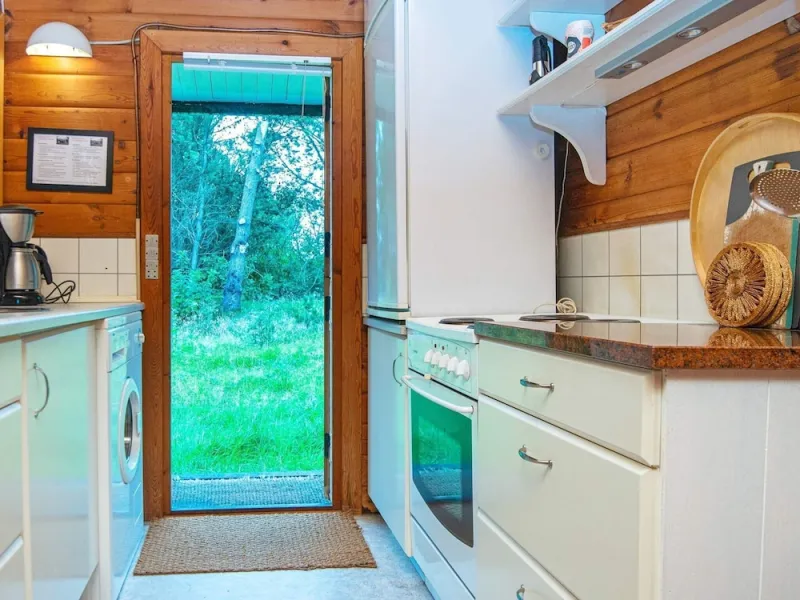 Billede 8 af 6 Person Holiday Home in Henne-by Traum