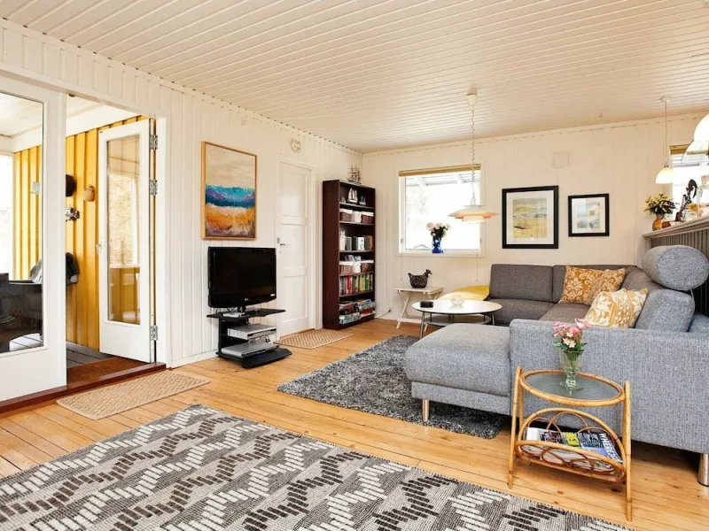 Billede 9 af Cozy Holiday Home in Graested near Sea