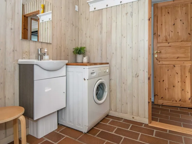 Billede 6 af 5 Person Holiday Home in Grenaa