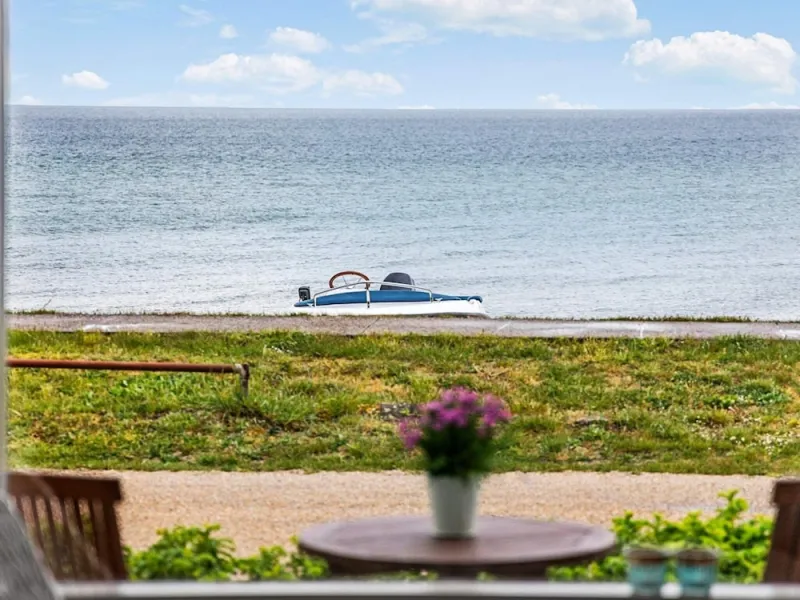 Billede 2 af 6 Person Holiday Home in Otterup