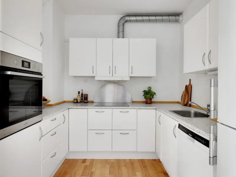 Billede 7 af Sanders Constantin - Chic 2-bdr Apt With Balcony