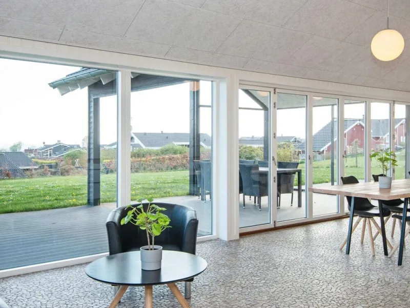 Billede 3 af 10 Person Holiday Home in Ronde