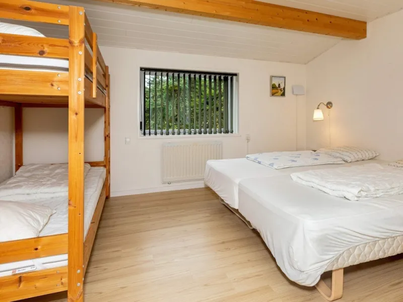 Billede 2 af 4 Star Holiday Home in Hals