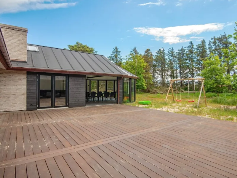 Billede 22 af 14 Person Holiday Home in Lokken