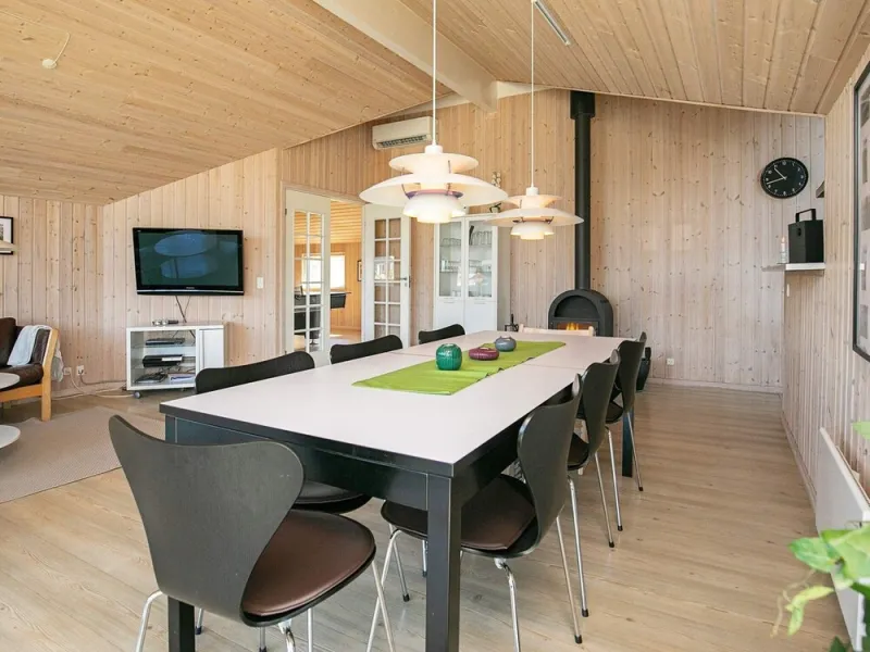 Billede 27 af 12 Person Holiday Home in Lokken