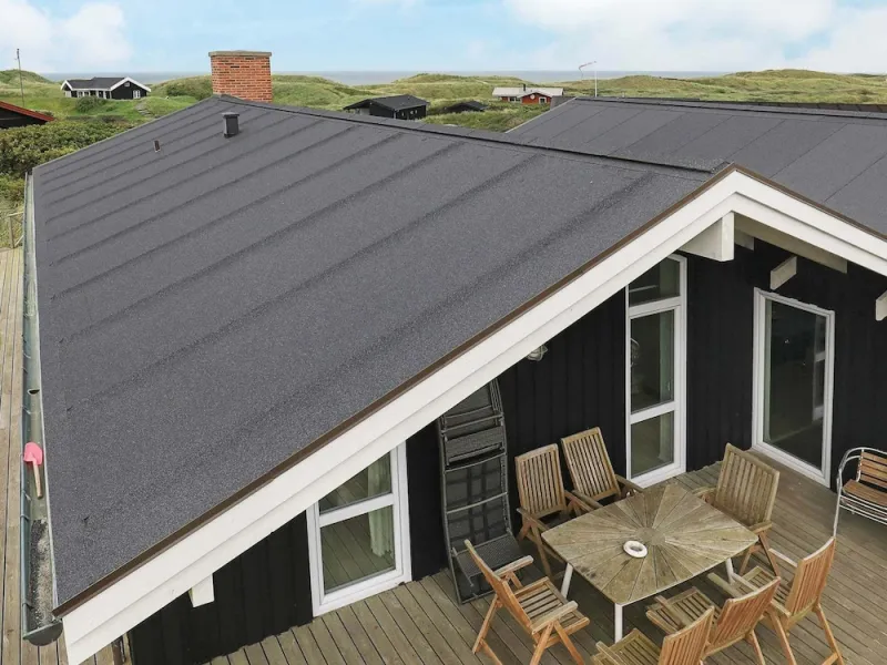 Billede 6 af 10 Person Holiday Home in Lokken