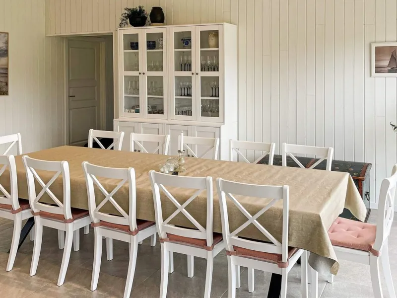 Billede 8 af 12 Person Holiday Home in Albaek