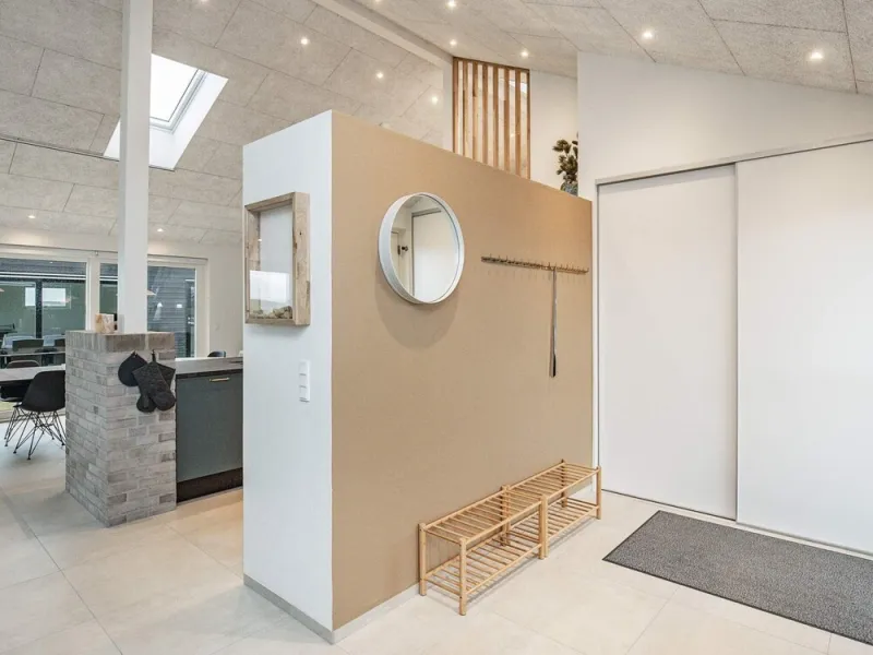 Billede 7 af 12 Person Holiday Home in Lokken