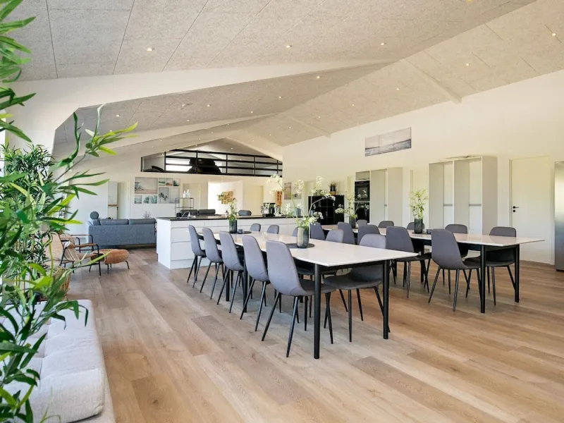 Billede 10 af 22 Person Holiday Home in Lokken-by Traum