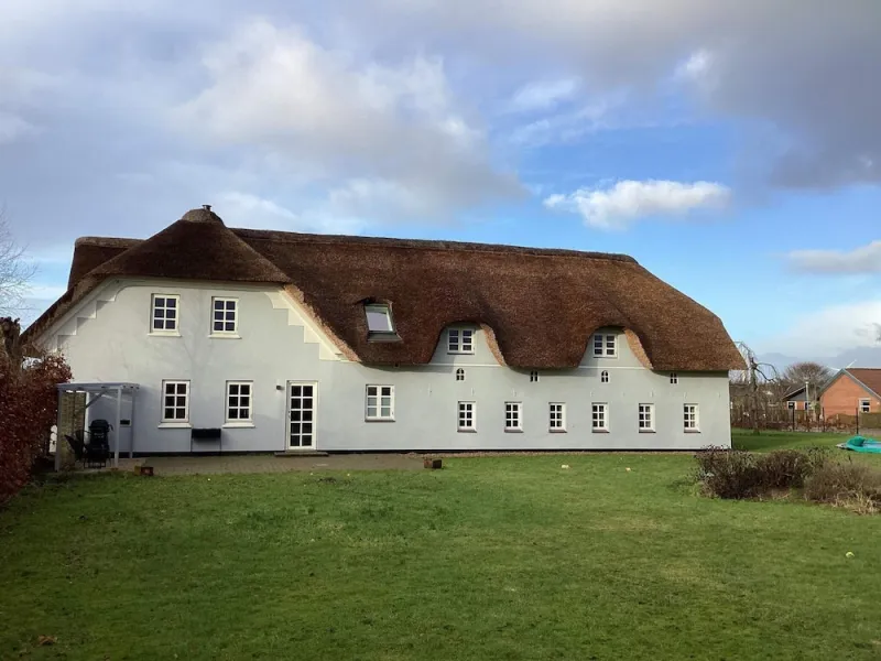 Billede 2 af 12 Person Holiday Home in Sonder Omme