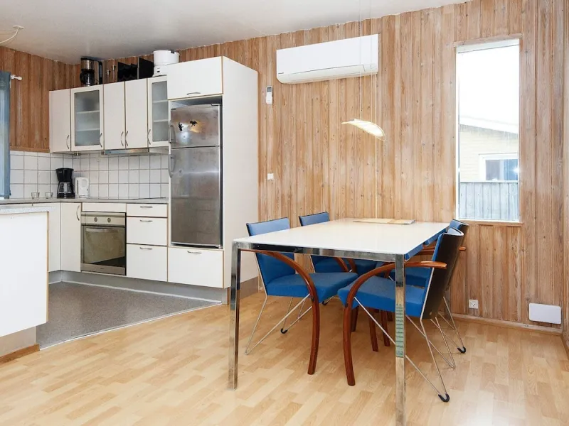Billede 6 af 4 Person Holiday Home in Ega