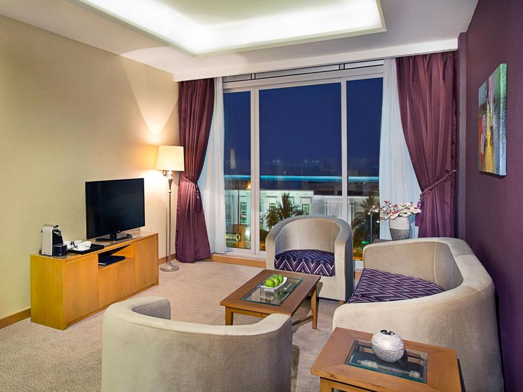 Armada Avenue Hotel (EX Armada Bluebay Hotel)