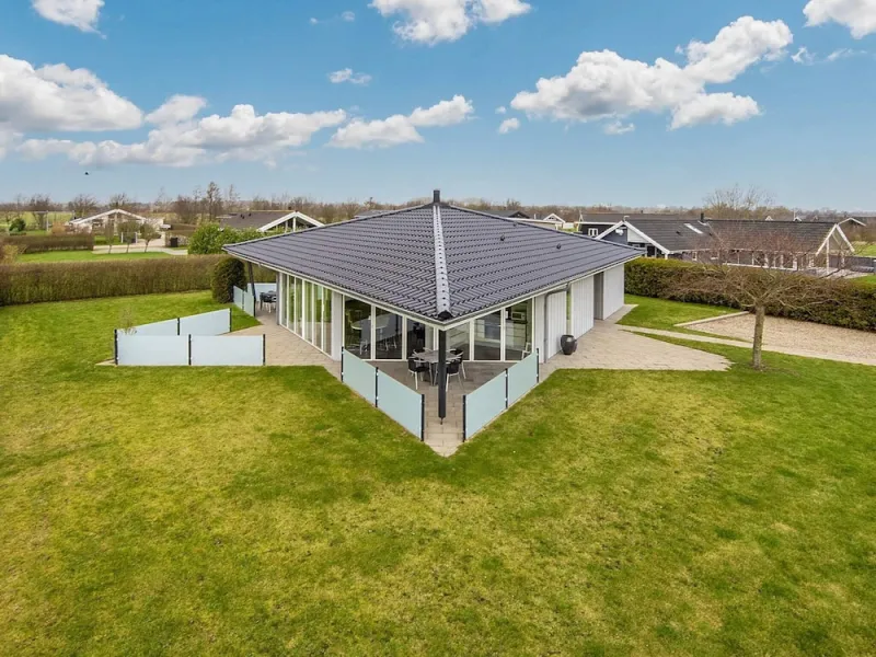 Billede 8 af 4 Star Holiday Home in Sydals