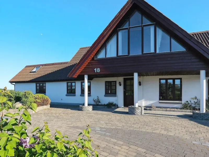 Billede 7 af 12 Person Holiday Home in Idestrup
