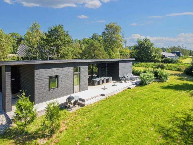 10 Person Holiday Home in Ebeltoft