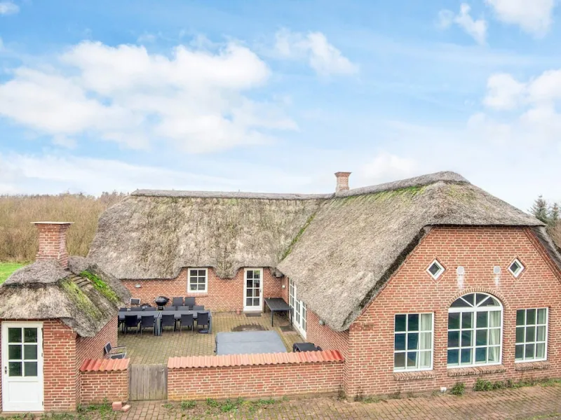 Billede 6 af Luxury Retreat With Pool - By Traum Ferienwohnungen