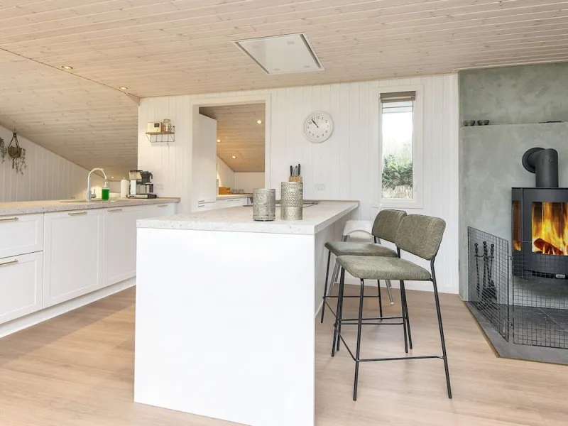 Billede 9 af 4 Star Holiday Home in Ansager