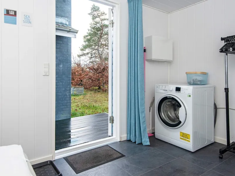 Billede 9 af 6 Person Holiday Home in Ronde