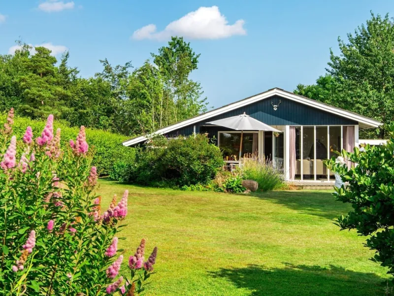7 Person Holiday Home in Ronde-by Traum