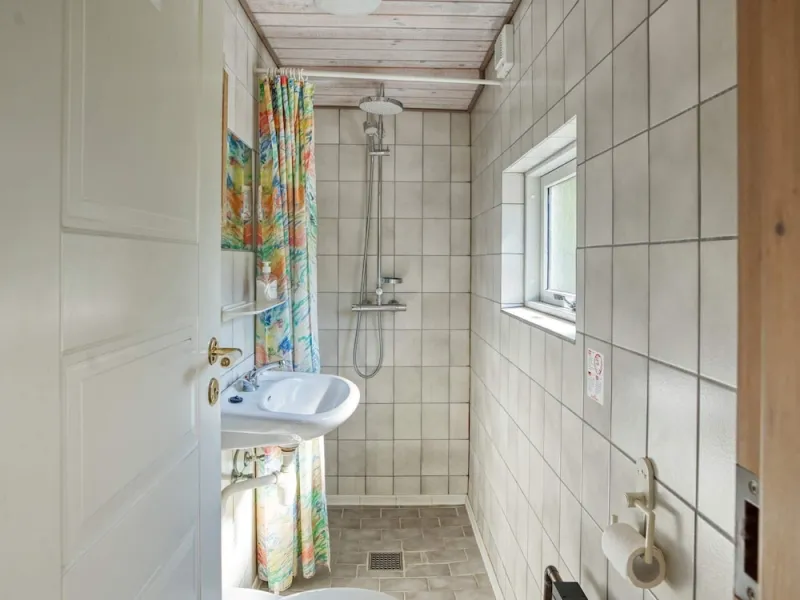 Billede 4 af 10 Person Holiday Home in Dannemare