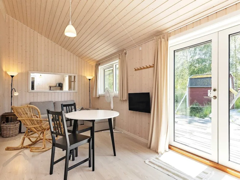 Billede 3 af 6 Person Holiday Home in Stege