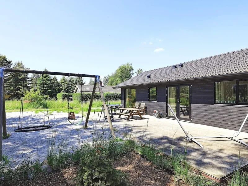 Billede 5 af 6 Person Holiday Home in Stege