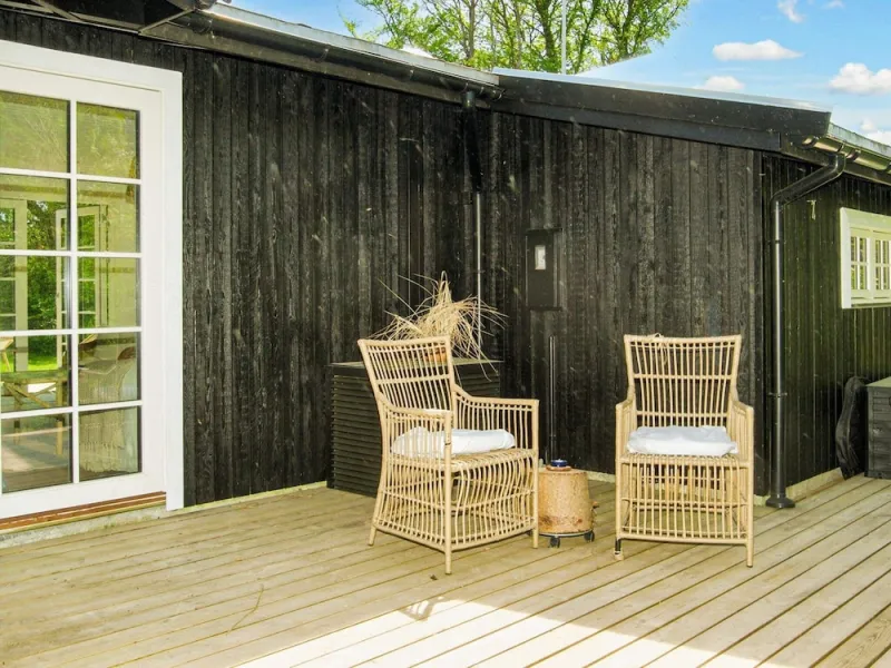 Billede 2 af 8 Person Holiday Home in Vejby
