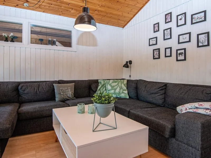 Billede 7 af 8 Person Holiday Home in Bjert-by Traum