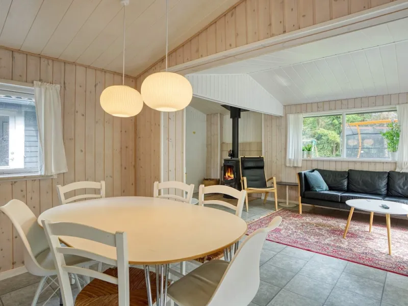 Billede 10 af 6 Person Holiday Home in Hojby