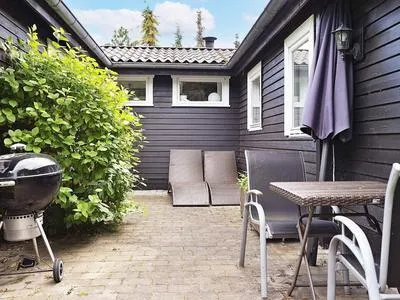 Billede 23 af 6 Person Holiday Home in Hojby