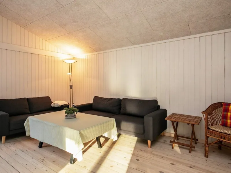 Billede 3 af 9 Person Holiday Home in Laeso