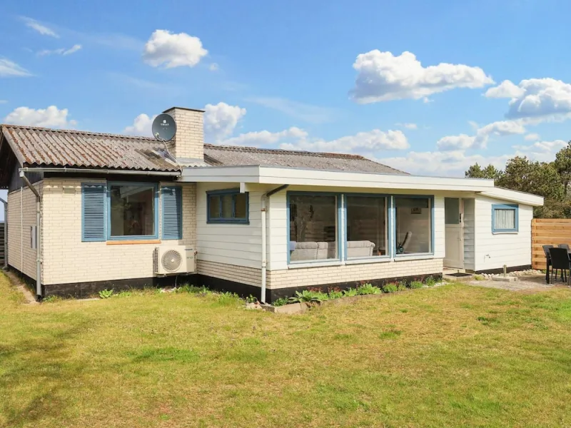 Billede 2 af 5 Person Holiday Home in Laeso