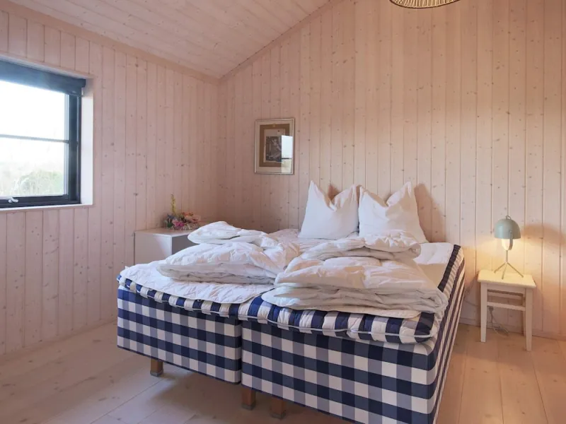 Billede 2 af 7 Person Holiday Home in Vejby