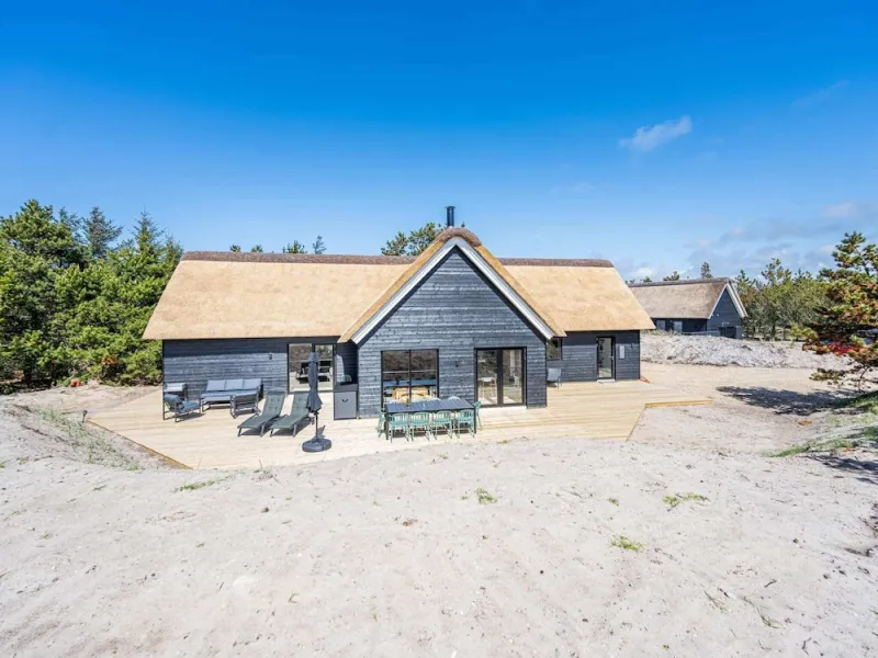 8 Person Holiday Home in Henne