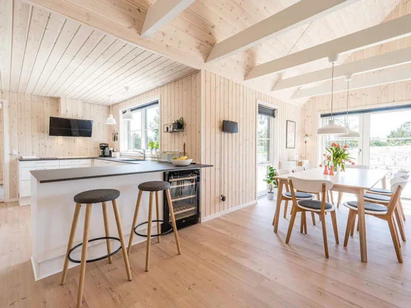 Billede 13 af 8 Person Holiday Home in Henne